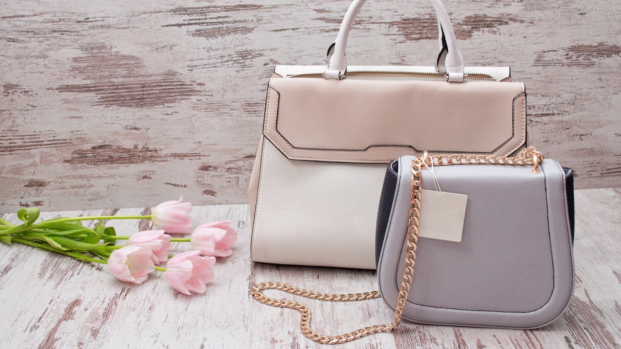 What’s in My Bag? A Peek Inside a Blogger’s Handbag